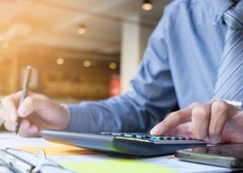 15 bài học kinh doanh “xương máu” người trẻ mới khởi nghiệp cần nhớ